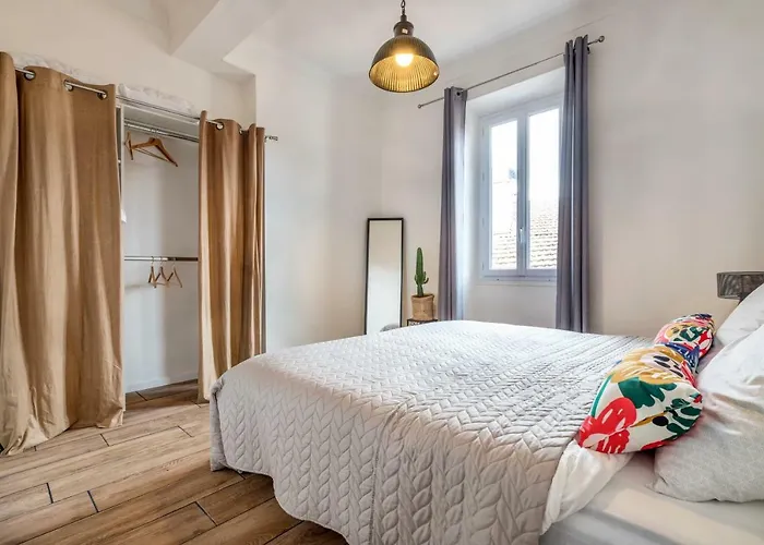 Apartment Hyper Centre 180 Metres *